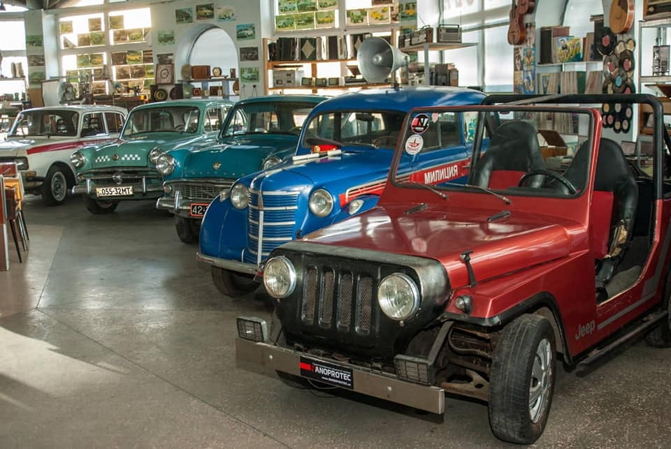 Вінницький Авто-мото-вело-фото-теле-радіо музей